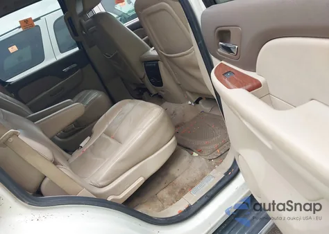 2008 GMC Yukon Slt from USA, damaged, VIN 1GKFC13098R204018